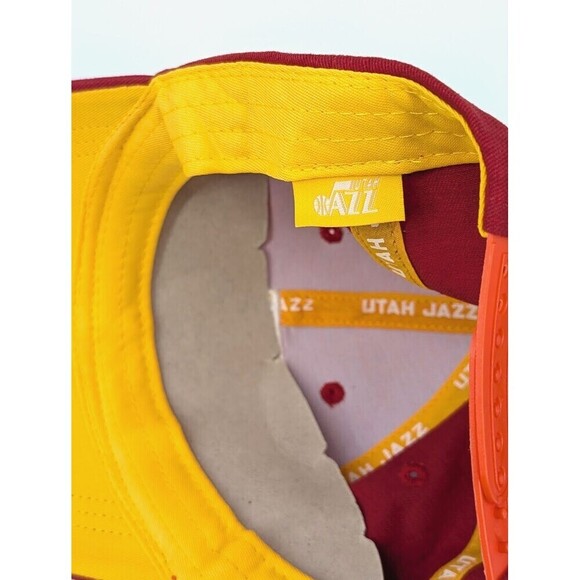 NBA Utah Jazz Hat Red Signed #33 Tyler Cavanaugh #34 Ekpe Udoh Snapback 2018-19 - Picture 12 of 14